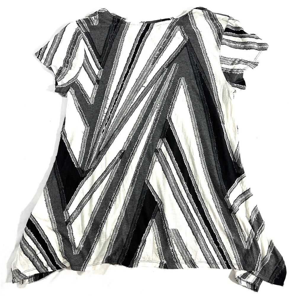 Simply Vera Vera Wang Womens Medium Geometric Striped Top Asymmetrical Hem Boho - Picture 9 of 9